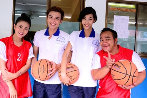 Hoàng Thùy, Chí Thiện nhập phe “chiến” với Hiếu Hiền