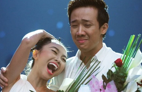 Đoan Trang - Trấn Thành "hoàn hảo" trong đêm giao thừa