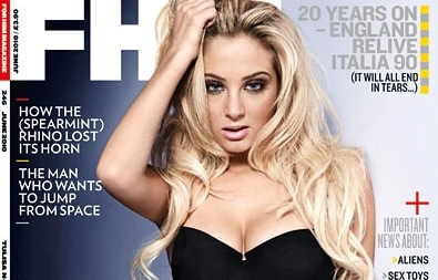 Ca sĩ "lộ clip sex" dẫn đầu Top 10 mỹ nữ gợi cảm nhất thế giới