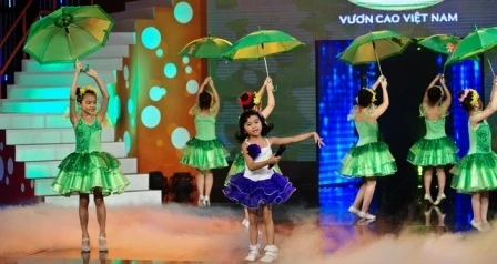 Thí sinh Đồ Rê Mí bước vào đêm thi quyết định