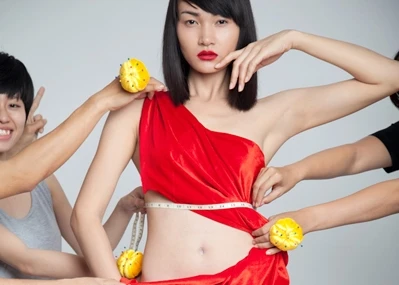 Thùy Trang Next top tái xuất với hình ảnh "nóng bỏng mắt"