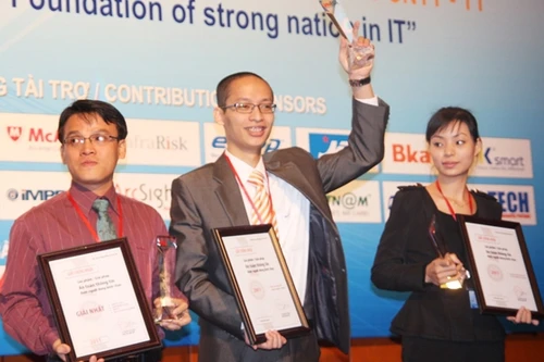 Bkav nhận 4 giải thưởng trong Ngày An toàn thông tin 2011
