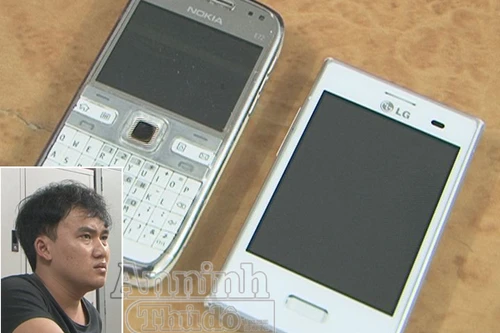 Tên cướp quái đản, thích “khoe hàng” khi gây án