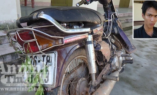 Tạm giữ đối tượng khống chế nhiều phụ nữ trong đêm