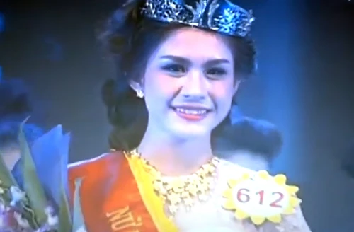 Người đẹp 24 tuổi lên ngôi Nữ hoàng trang sức 2013