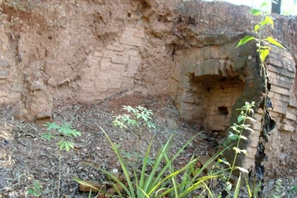 “Rắn Thần” quẫy đạp, hàng loạt người chết?