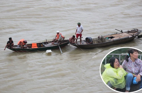 Bỏ lại xe máy, một người đàn ông nhảy cầu Bến Thủy tự tử