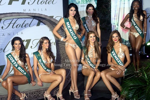 Thí sinh Miss Earth 2013 "nóng bỏng" với bikini