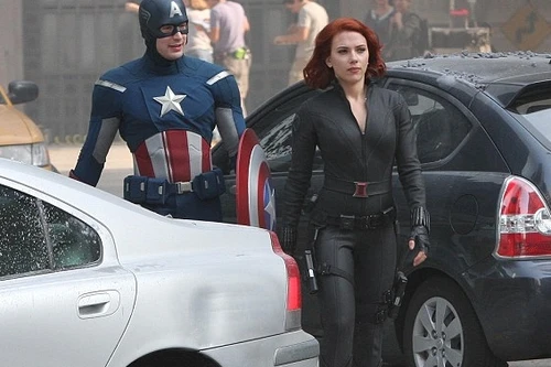 Scarlett Johansson gợi cảm trong vai “đả nữ”