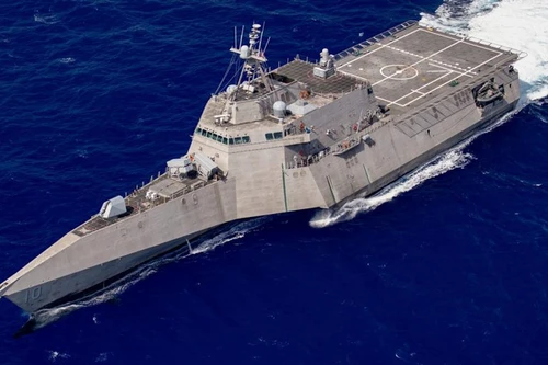 [ẢNH] Mỹ điều thêm chiến hạm cực mạnh tới biển Đông, gần điểm nóng ngoài khơi Malaysia
