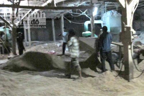 Đắk Lắk: Xưởng gỗ độc hại ngay giữa khu dân cư, liền trường học