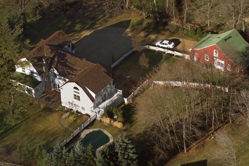 Cháy nhà cựu Tổng thống Mỹ Bill Clinton