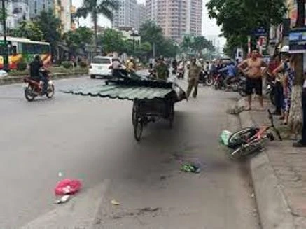 Cuối tháng 3, xét xử người đàn ông dựng xe xích lô chở tôn bên đường khiến 1 bé trai thiệt mạng