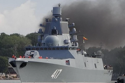 Nga tự chủ động cơ máy bay, tàu chiến: Cú "thoát Ukraine" ngoạn mục