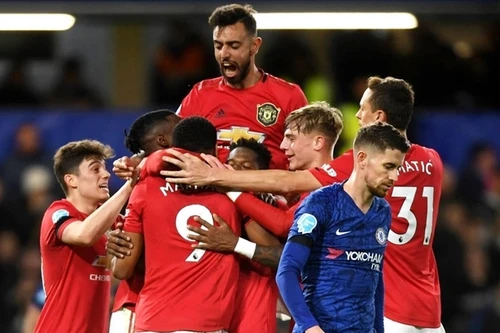 [ẢNH] Toàn cảnh: M.U nghẹt thở đánh bại Chelsea như thế nào?