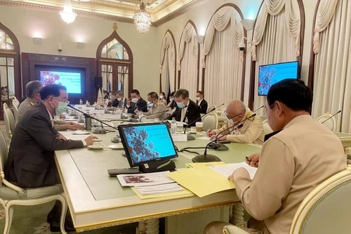 Thủ tướng Thái Lan bị phạt 190 USD vì không đeo khẩu trang