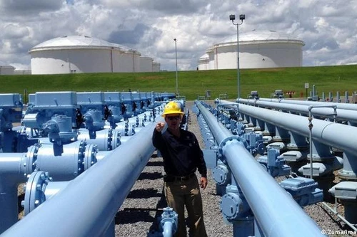 Mỹ ban bố tình trạng khẩn cấp sau vụ tấn công mạng vào đường ống dẫn nhiên liệu