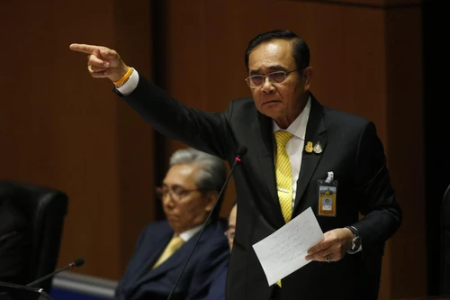 Thủ tướng Thái Lan vượt qua cuộc bỏ phiếu tín nhiệm tại quốc hội