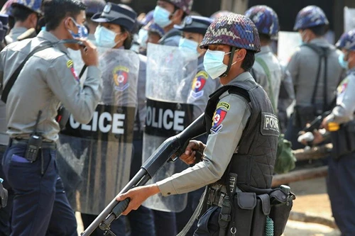 Myanmar yêu cầu Ấn Độ trao trả 8 cảnh sát xin tị nạn