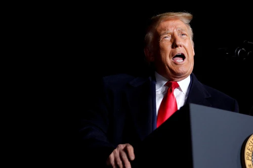 Tổng thống Donald Trump muốn Trung Quốc chịu trách nhiệm vì làm lây lan Covid-19