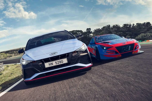 [ẢNH] Hyundai Elantra N 2022: Mạnh mẽ và thể thao