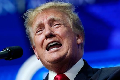 Không còn làm tổng thống, ông Donald Trump vẫn huy động được 102 triệu USD