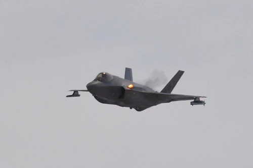 Tiêm kích F-35B Mỹ tự ‘khạc’ đạn lúc diễn tập, thiệt hại 2,5 triệu USD