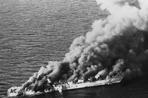 [ẢNH] Chiến dịch Praying Mantis 1988 Mỹ giáng xuống Iran mạnh cỡ nào?