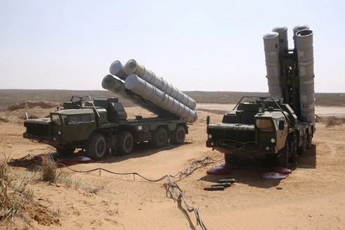 [ẢNH] S-300PMU-2 Iran sẽ bị hủy diệt trong đợt tấn công đầu tiên khi mã nguồn đã bị lộ?