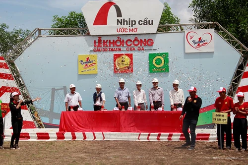 Tân Hiệp Phát khởi công cây cầu thứ 12, đã có hàng trăm ngàn người dân hưởng lợi