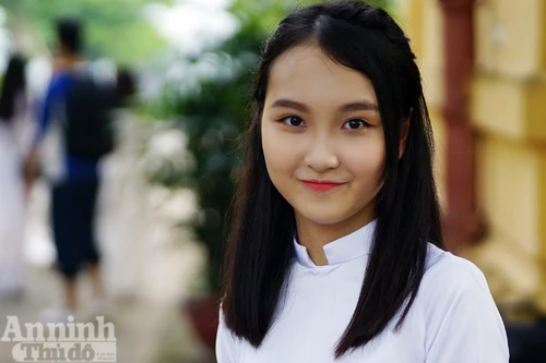 Ngắm nữ sinh Hà Nội rạng ngời trong ngày khai giảng