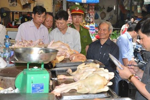 Hà Nội sẽ có 5 xe kiểm tra an toàn thực phẩm 