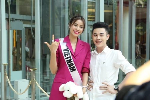 Hoa hậu Phạm Hương được người hâm mộ Thái Lan chào đón