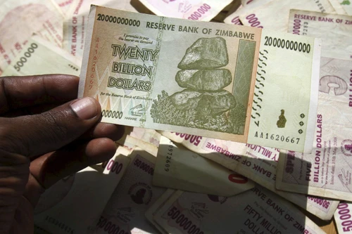 Cạn tiền mặt, Zimbabwe sắp in phiên bản đồng USD