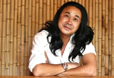 Lê Minh Sơn: Đầy nhục cảm, nhưng tôi không phải điếm rẻ tiền"