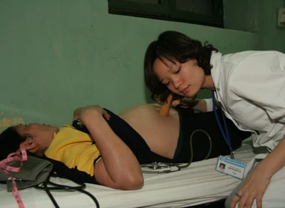 Giới trẻ lao vào cuộc săn "cu rồng" 2012