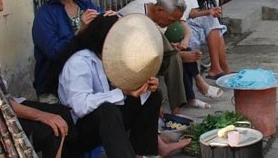 Ly kỳ chuyện bà ngoại bắt cóc cháu tống tiền con gái ruột