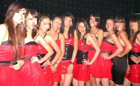 PG quán bar - cám dỗ không dễ vượt qua