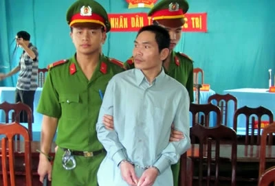 Xót xa cảnh chồng giết vợ, con vào trại mồ côi