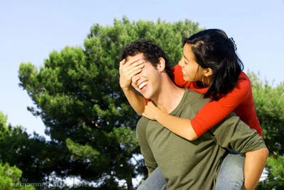 Lố bịch chuyện các "mợ sồn sồn" níu kéo tuổi xuân 