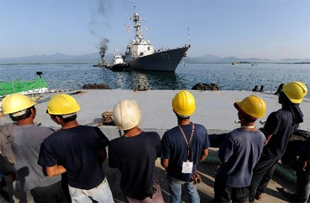 Xem hải quân Mỹ - Philippines tập trận