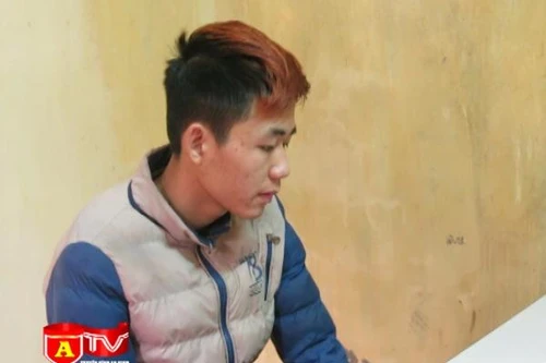 Tạm giữ hình sự đối tượng cưỡng đoạt tài sản của lái xe taxi