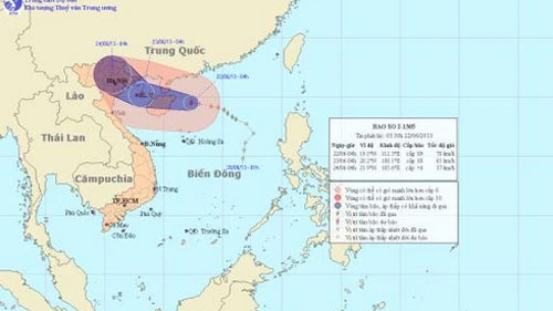 Bão số 2 có thể đổ bộ, chạy dọc biên giới Việt Nam - Trung Quốc