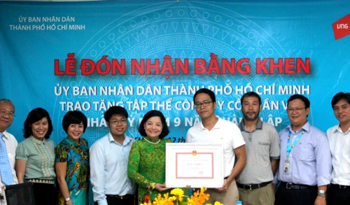 UBND TP.HCM trao Bằng khen tặng Công ty VNG