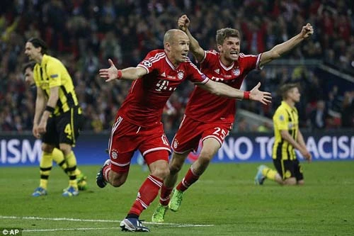 Người hùng Robben đưa Bayern Muich "lên đỉnh"