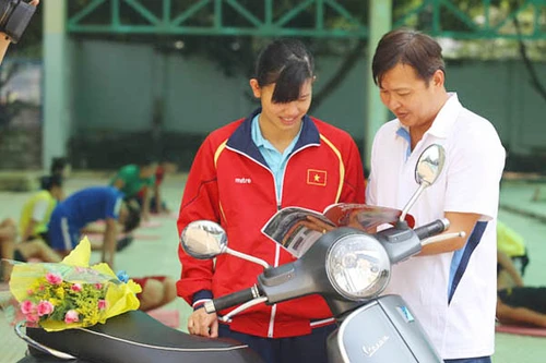 Ánh Viên “khó xử” với... phần thưởng