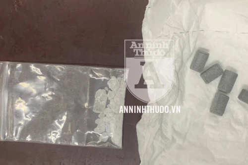 Giấu ma túy trong chỗ kín, nam thanh niên ấp úng khi gặp CSCĐ