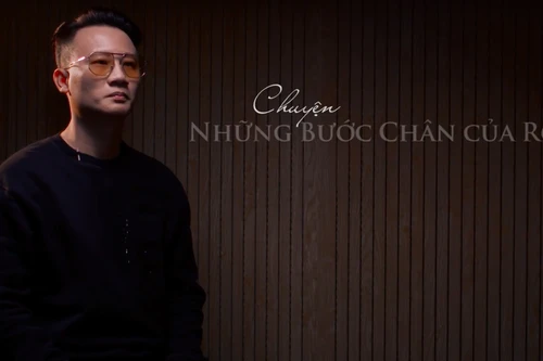 Hoàng Bách kể chuyện tạo ra bản nhạc cho bóng đá Việt 