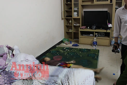 Cận cảnh hiện trường vụ án cô gái tử vong do bị ca sĩ Châu Việt Cường nhét tỏi vào miệng