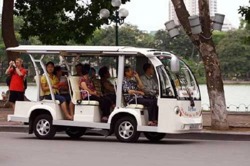 Xe điện chở người 4 bánh chưa đăng ký, đăng kiểm phải dừng hoạt động